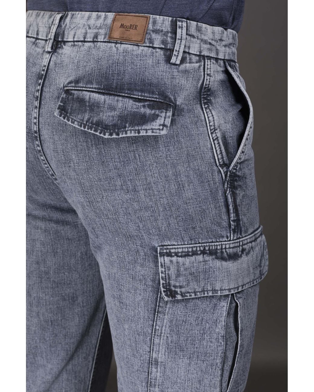 Moorer Black Light Cargo Trousers for men