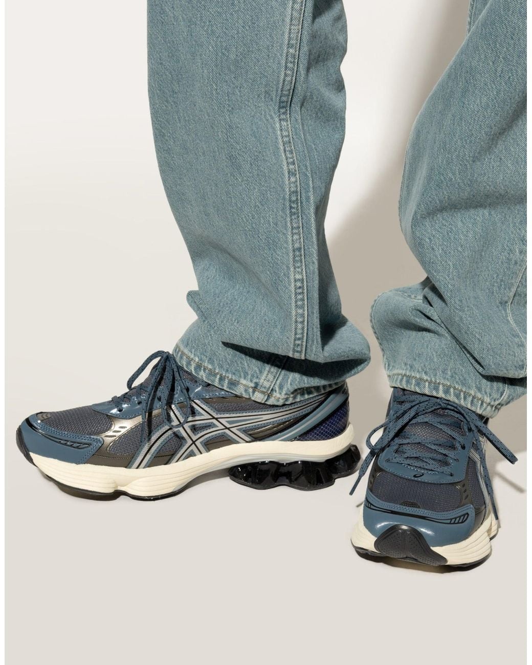 Asics Blue Asics Gel-Kinetic Fluent Sneakers for men