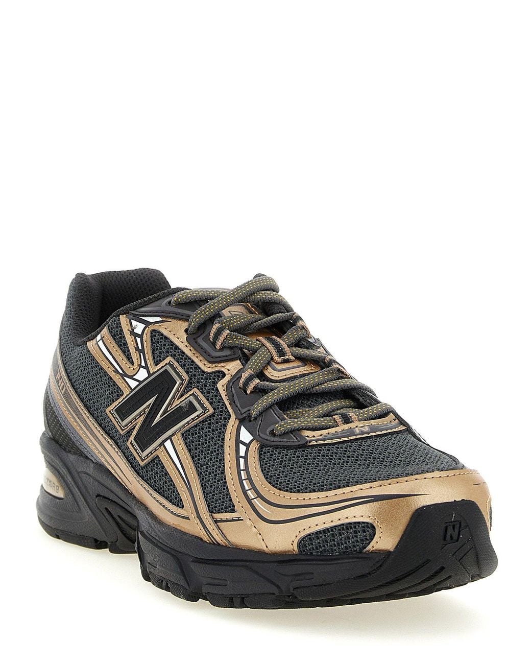 New Balance Black Sneaker