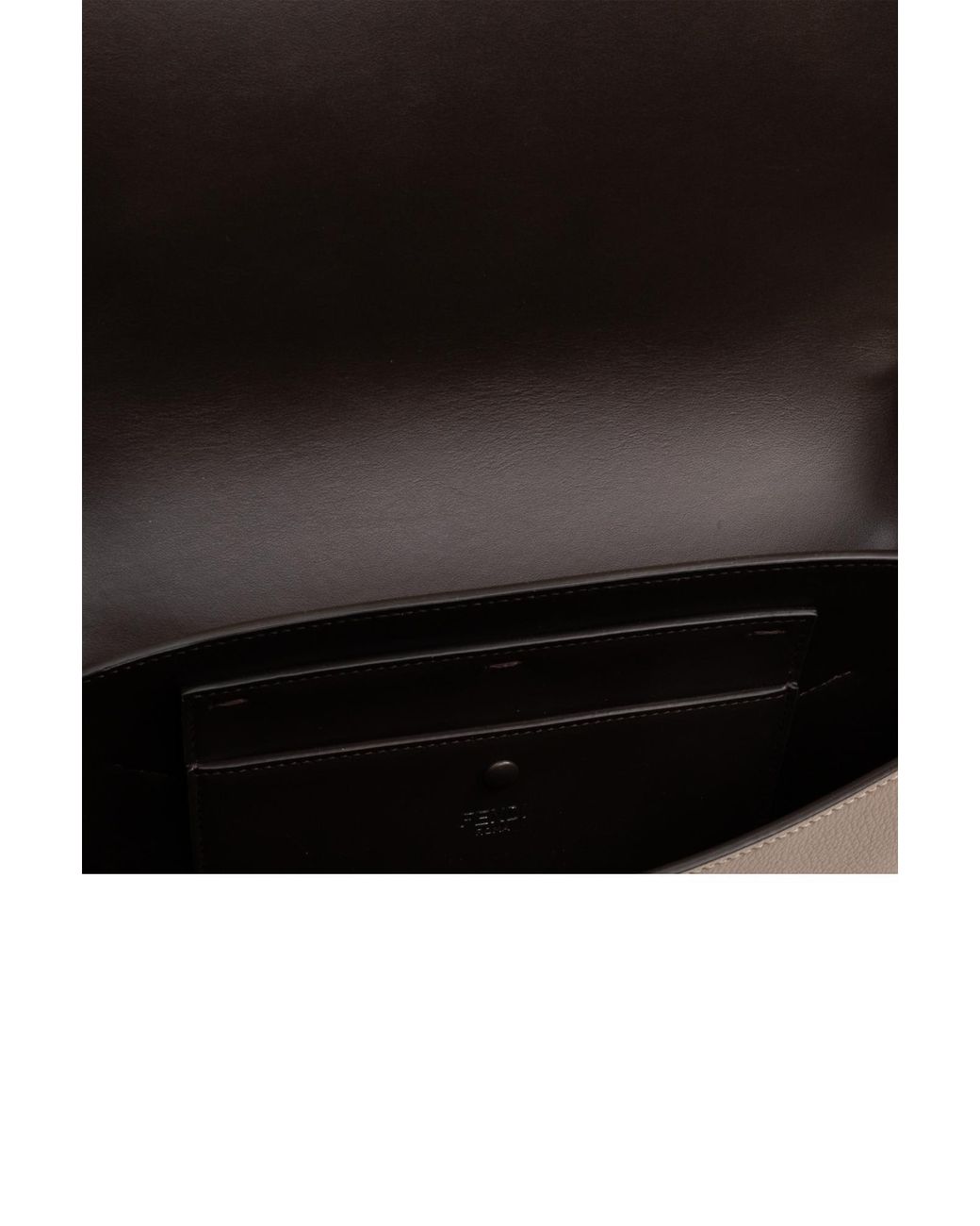 【FENDI】ROMA CHIODO クロスボディバッグ Fendi Fendi Roma Leather Chiodo Messenger - Shoulder Bags