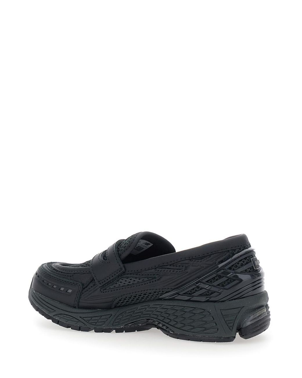 New Balance Black Lifestyle Leather/Textile Sneaker