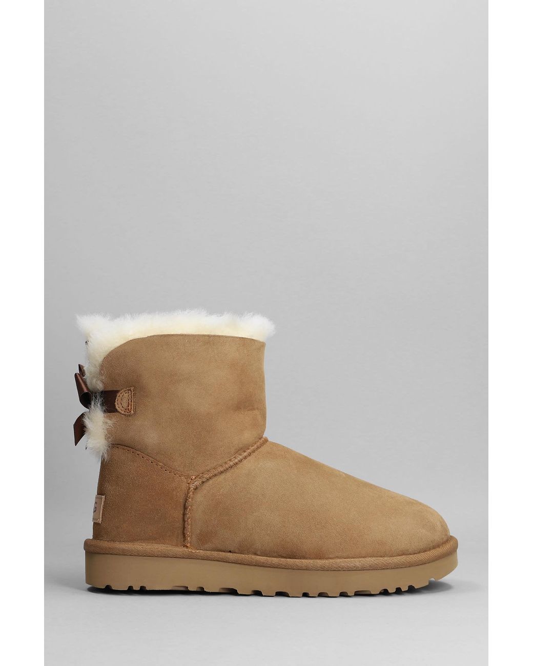 Ugg bailey cheap bow low