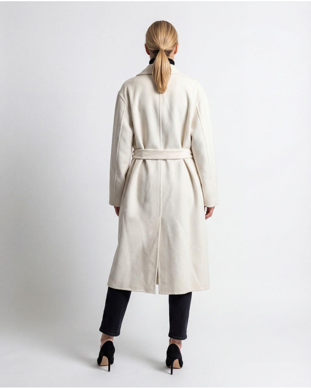 Brunello Cucinelli Natural Off Cashmere Belted Jacket
