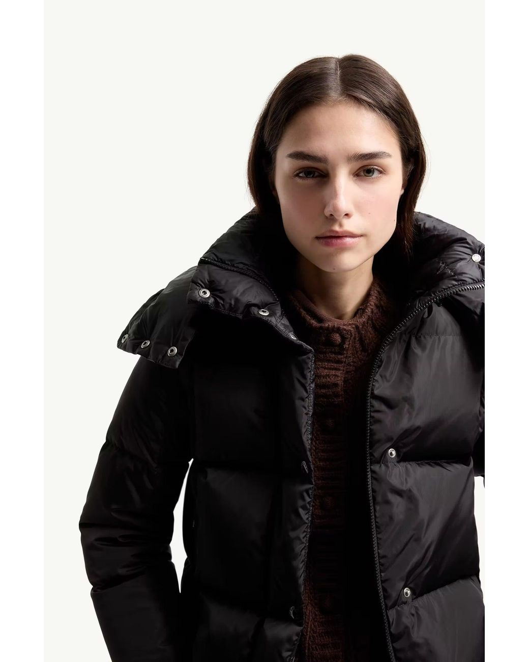 Moncler Black Castelnew Short Down Jacket With Shoulder Pads Coat