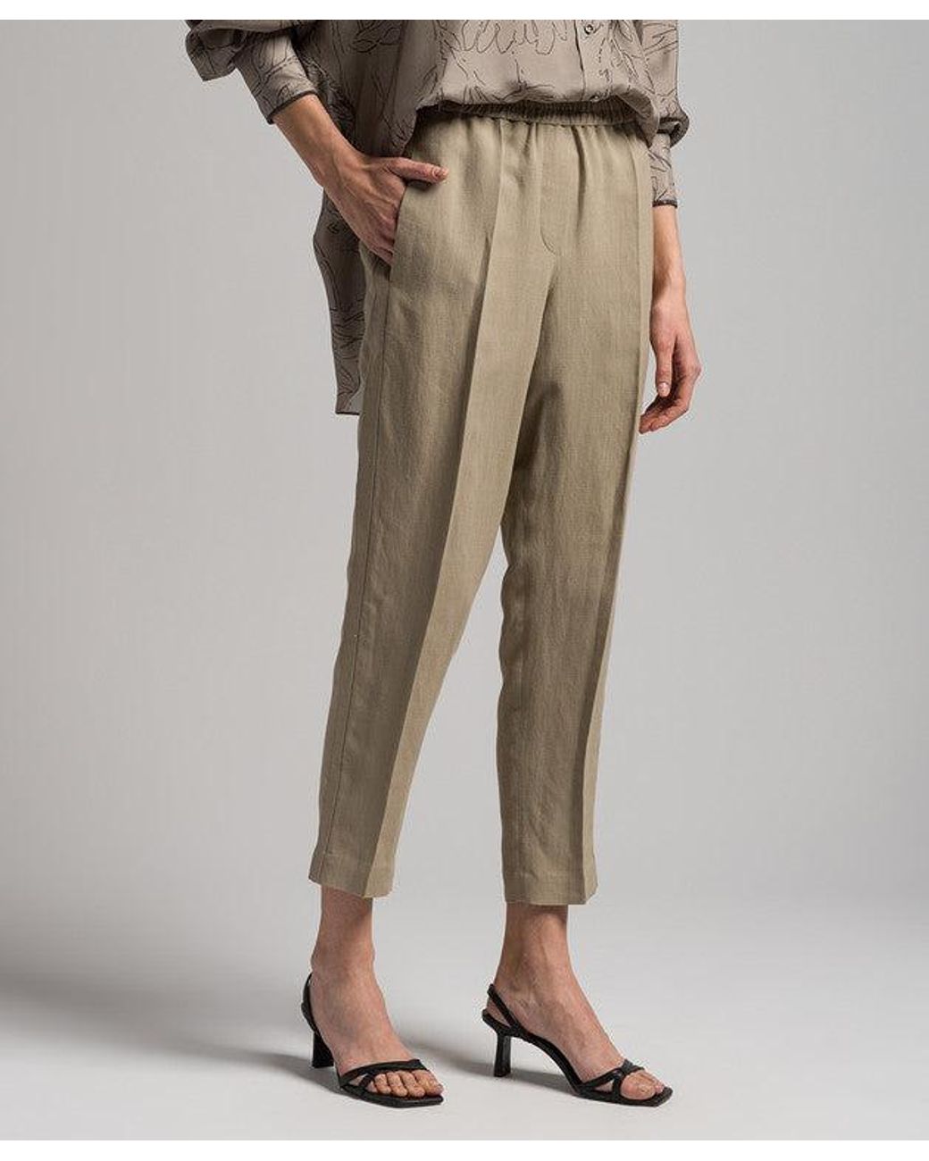 Brunello Cucinelli Natural Light Relaxed Trousers
