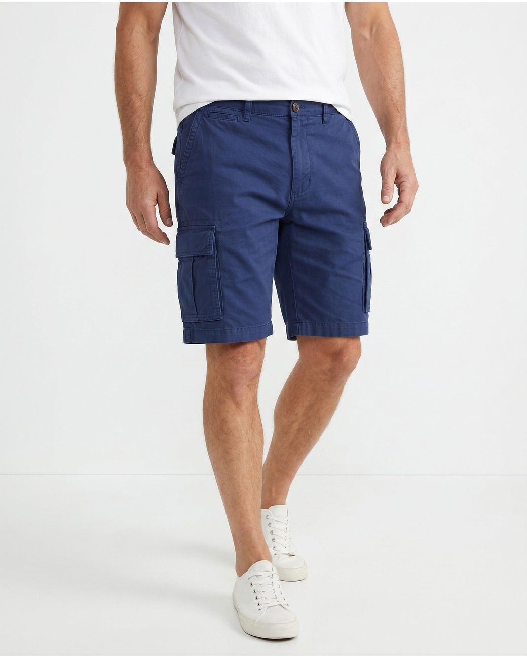 Brunello Cucinelli Blue Linen Blend Shorts for men