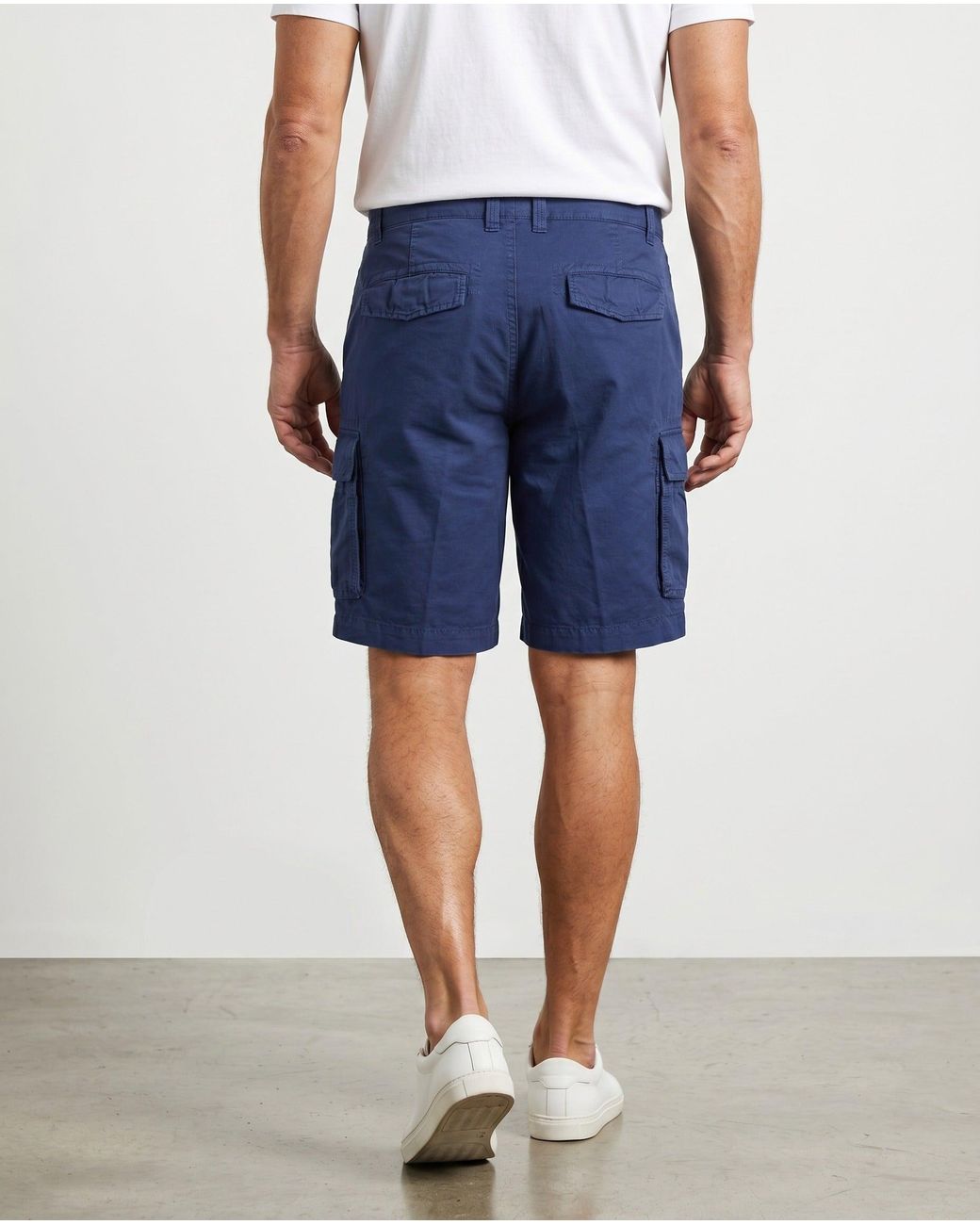 Brunello Cucinelli Blue Linen Blend Shorts for men