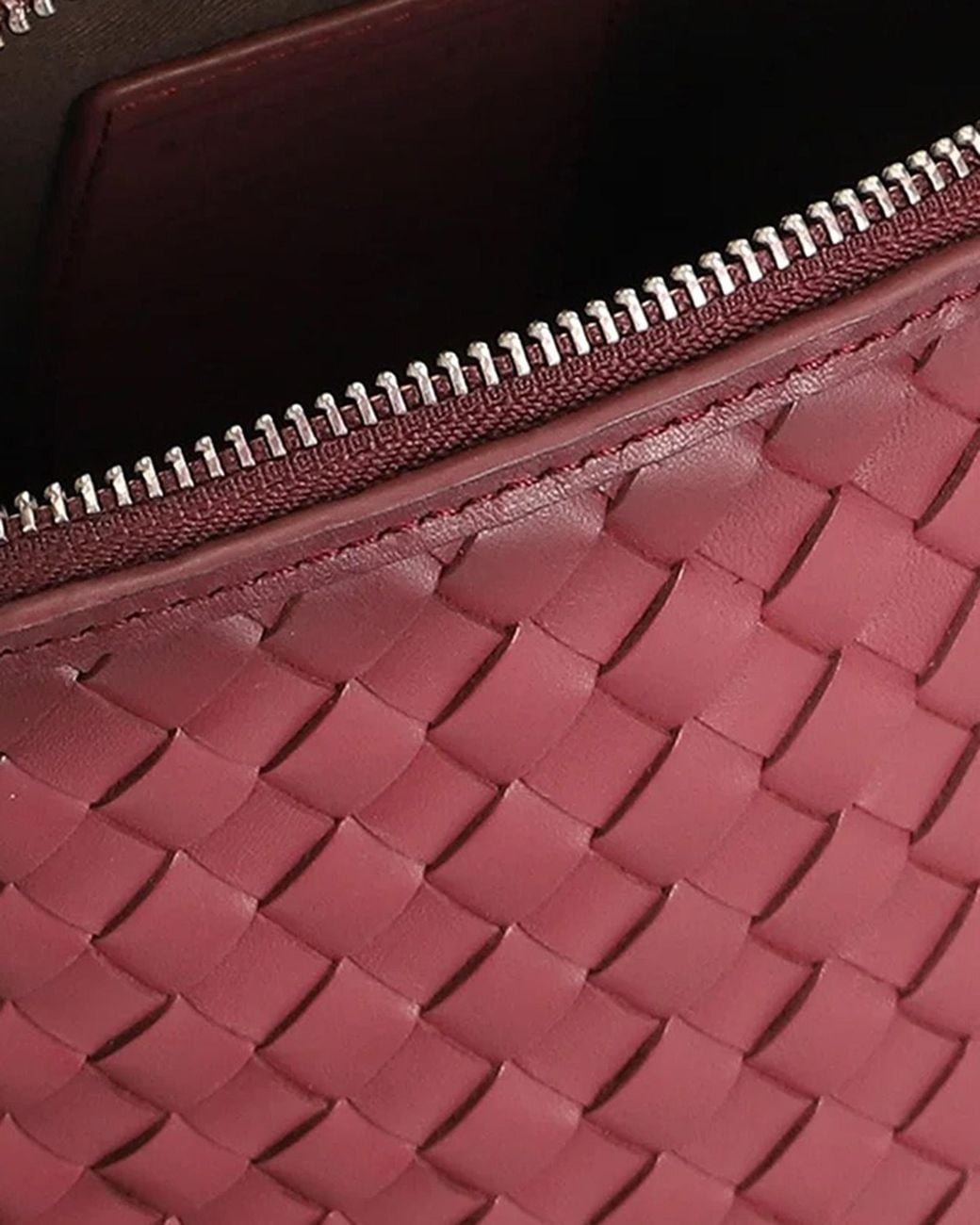Dragon Diffusion Red Shoulder Bag Chunky Fellini Buff Calf Leather