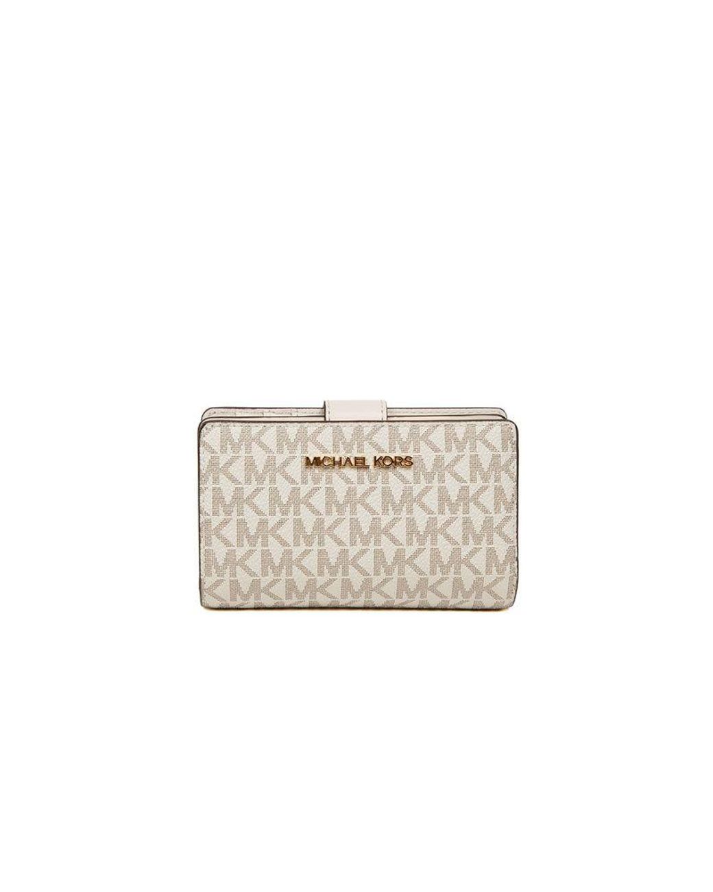 Michael Kors White Wallet & Key Fob Polyvinyl Chloride Bags