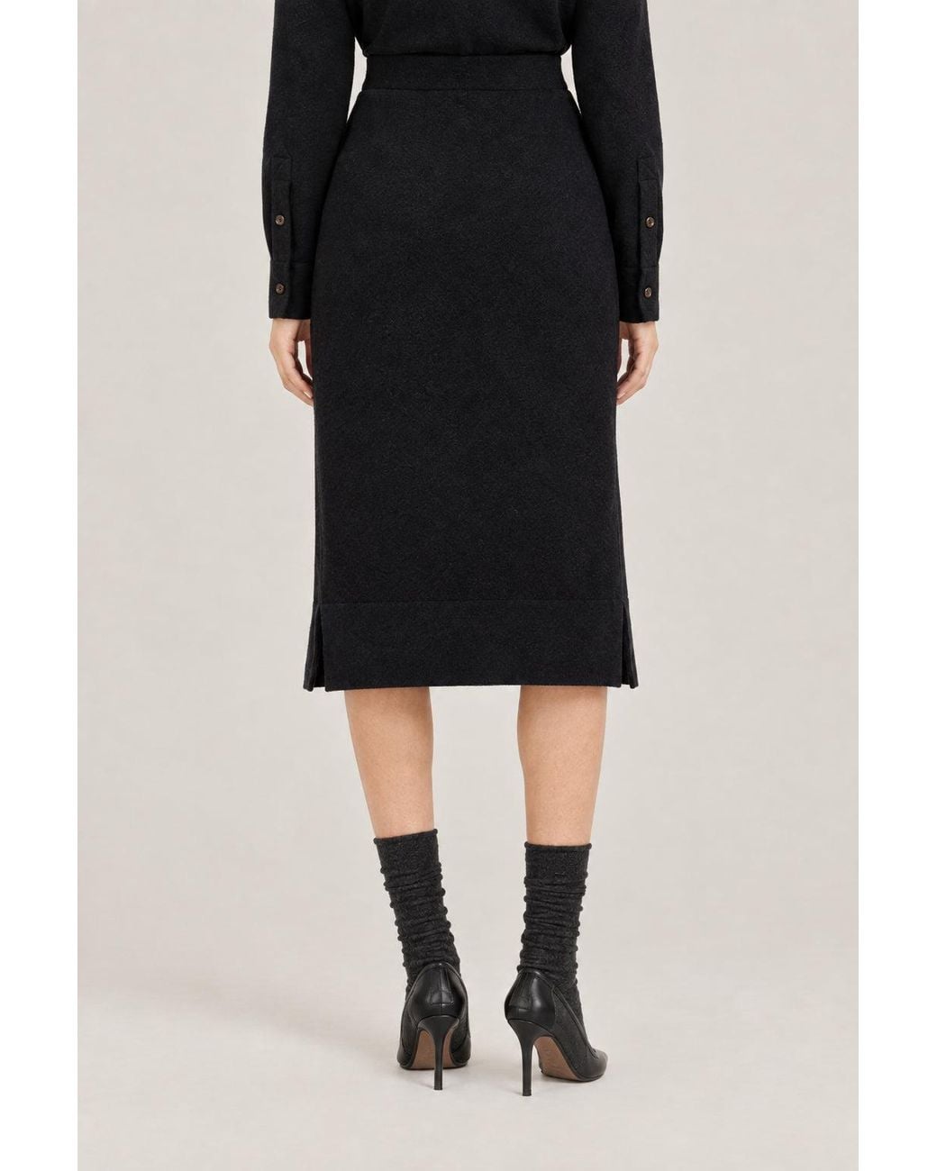 Brunello Cucinelli Black Wool Knit Midi Skirt