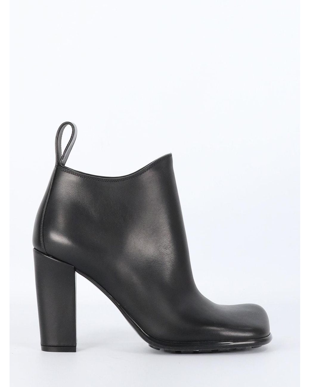 Bottega Veneta Storm Leather Ankle Boots in Black - Lyst