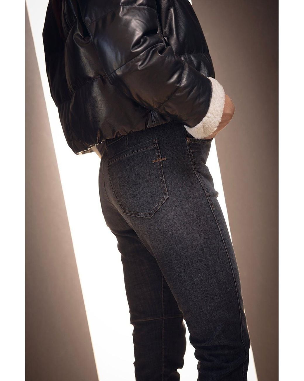 Brunello Cucinelli Black Classic Denim Cropped Trousers