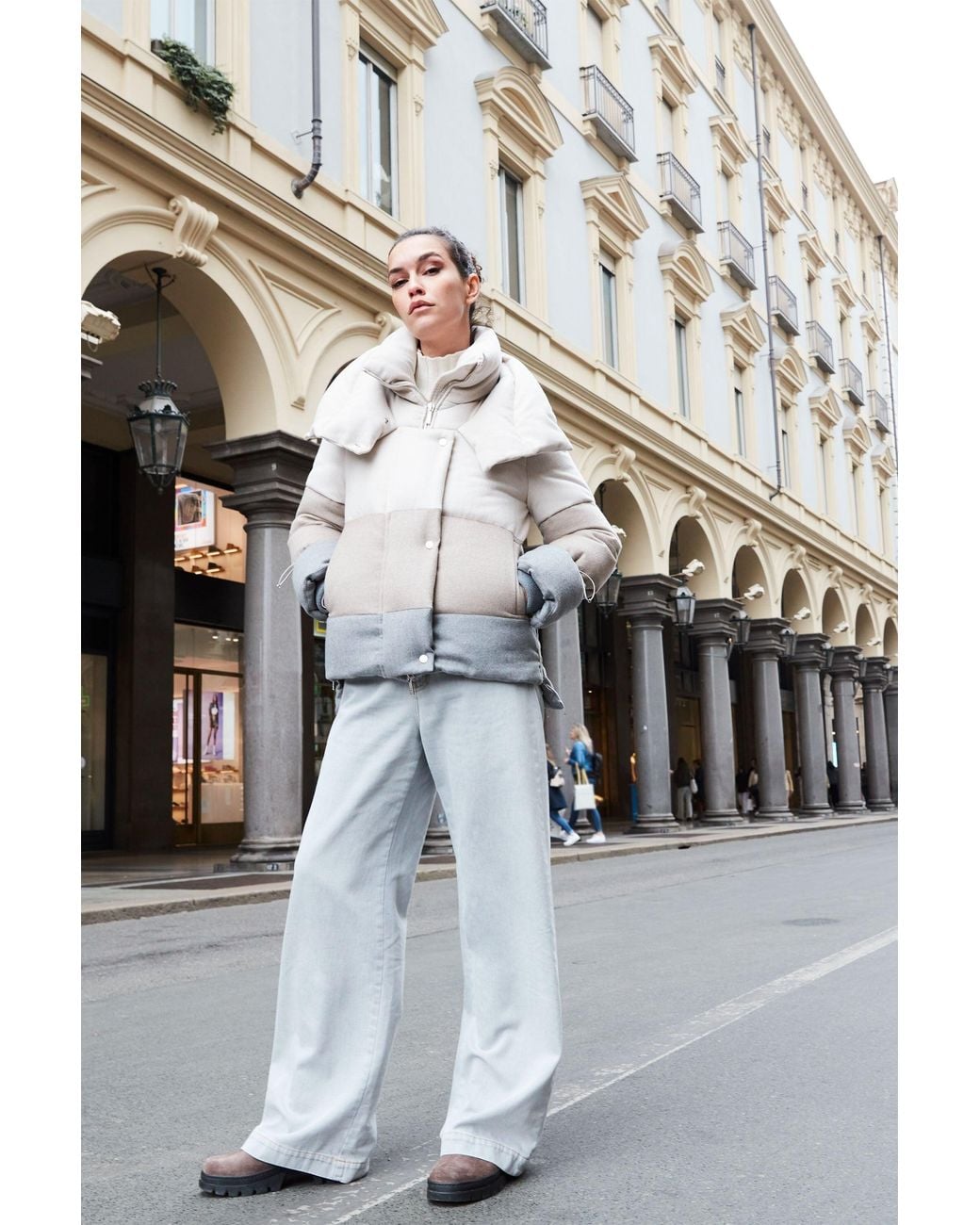 Moorer Gray Colorblock Puffer Jacket With Scarf