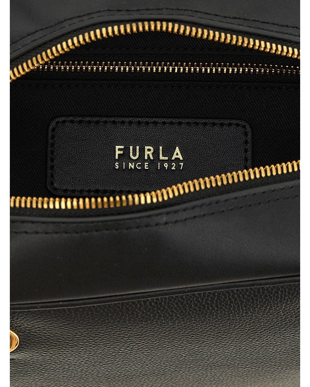 Furla Poppy M Shoulder Bag in Black | Lyst
