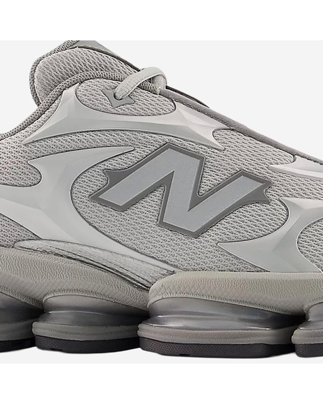 New Balance White Sneakers Abzorb 2000W Synthetic/Mesh Trainers