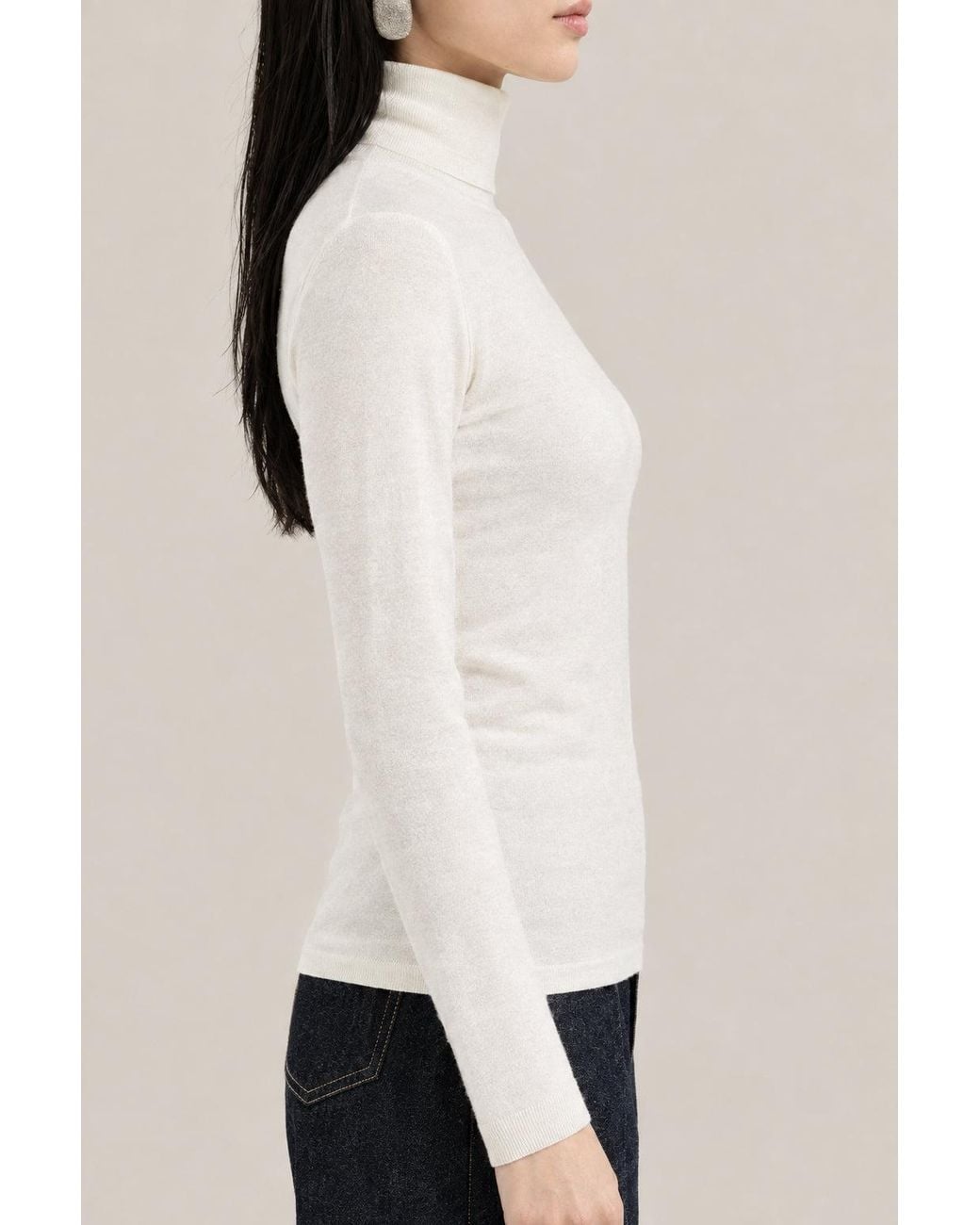 Brunello Cucinelli White Wool Silk Turtleneck Sweater Clothing