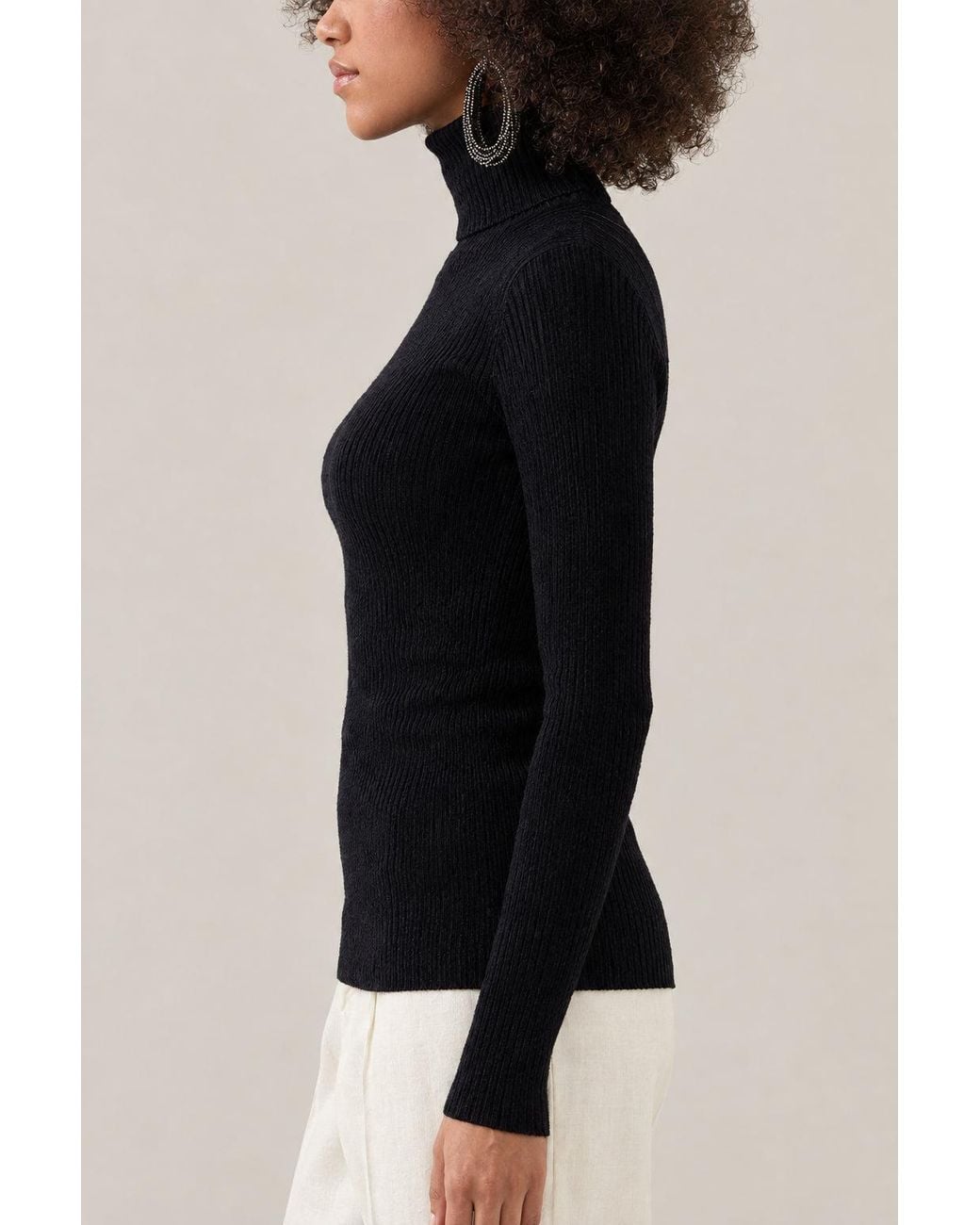 Brunello Cucinelli Black Ribbed Wool Turtleneck Sweater Clothing