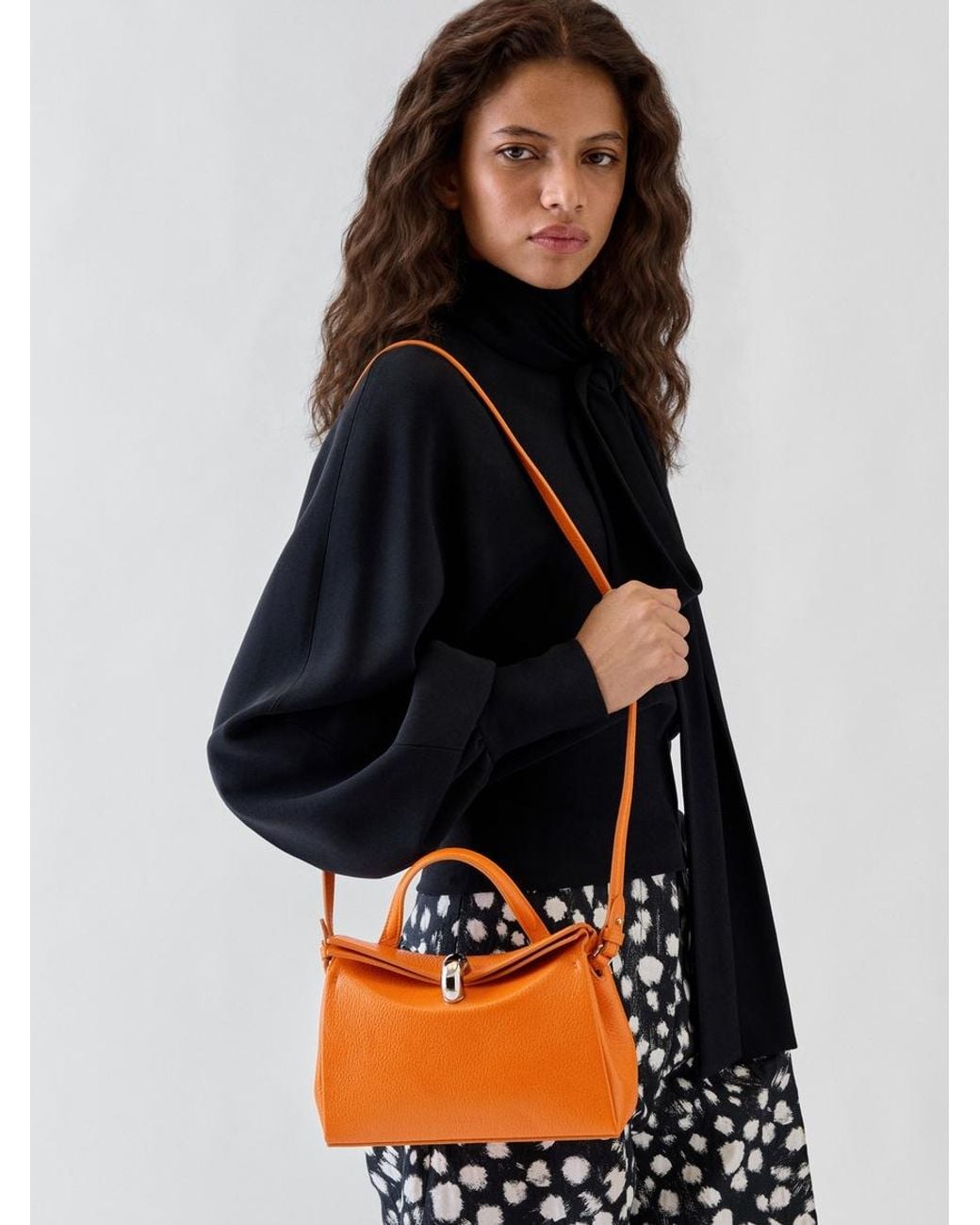 Jacquemus Orange Die Kleine Valérie