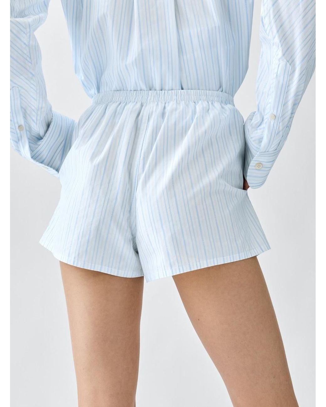 Jacquemus Blue Die Amelo Shorts