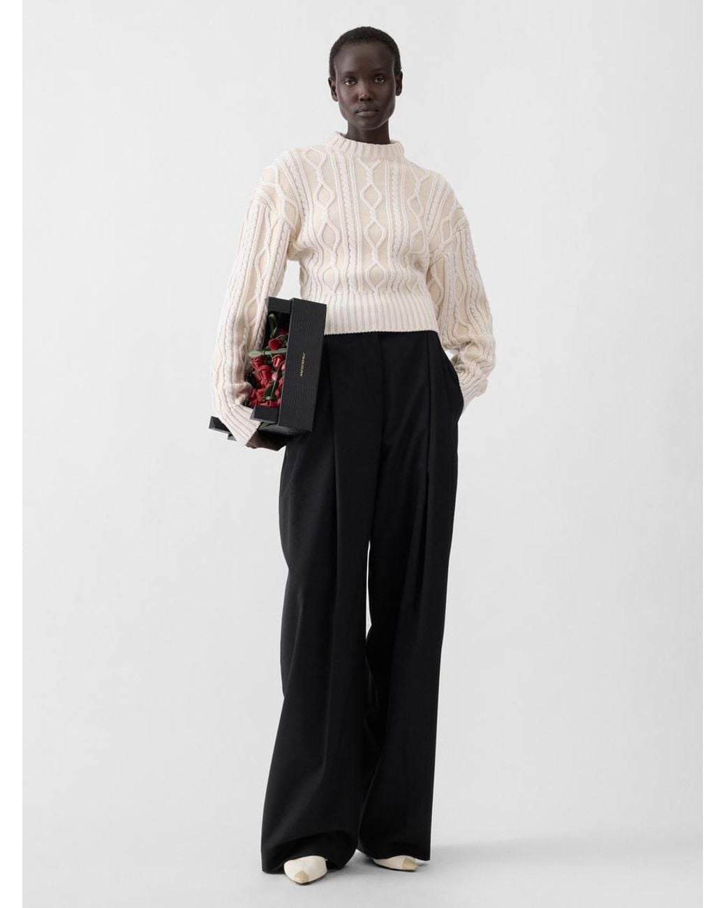 Jacquemus White The Amelo Knit
