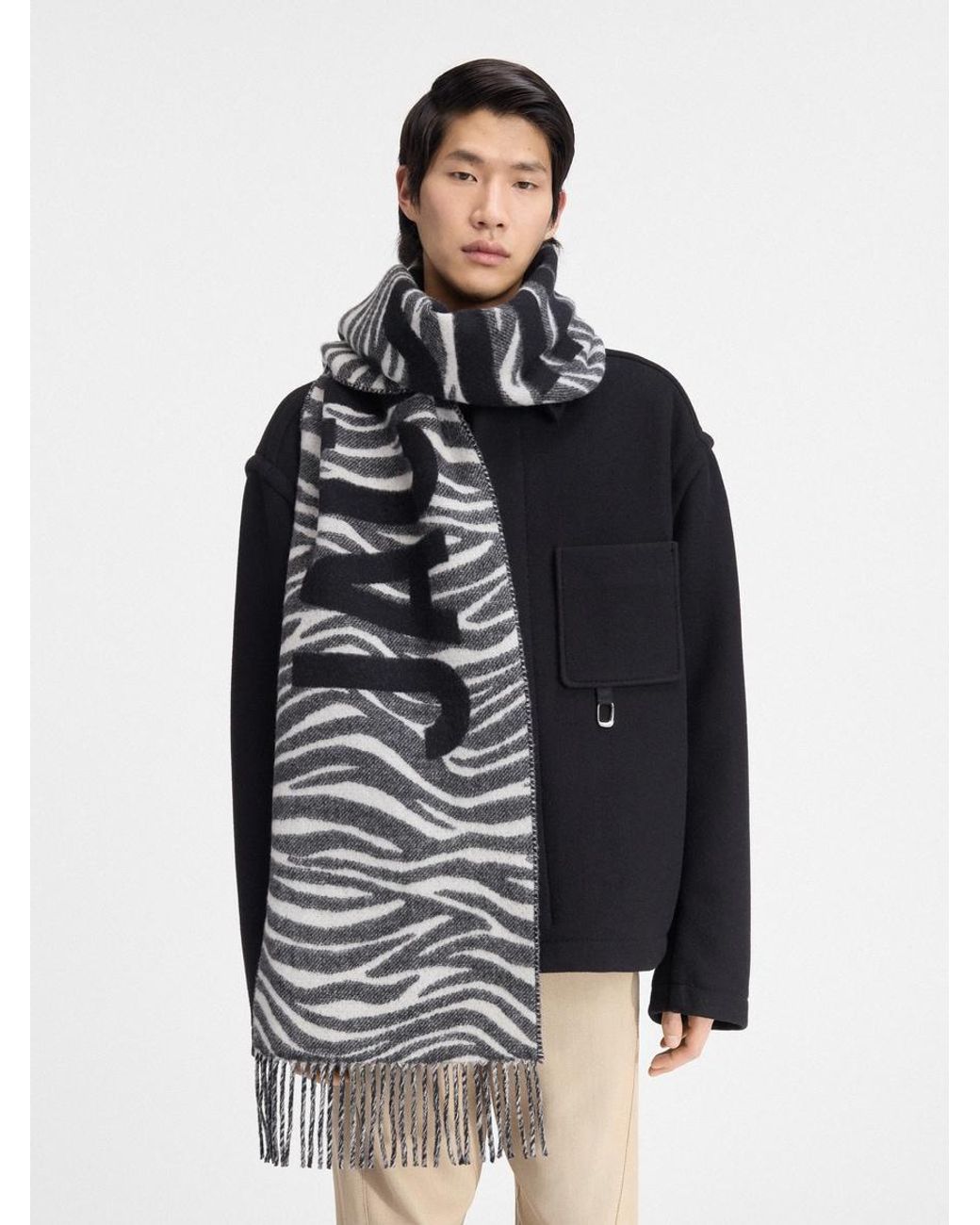 jacquemus-Noir-Blanc-Casse-