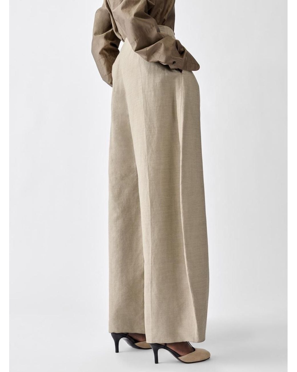 Jacquemus Natural The Ovalo Fluid Pants