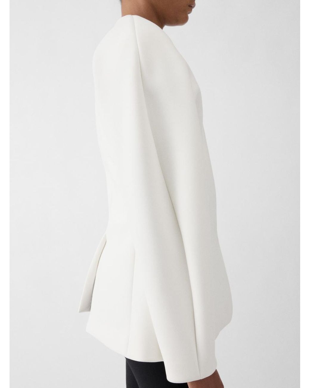Jacquemus White The Ovalo Jacket