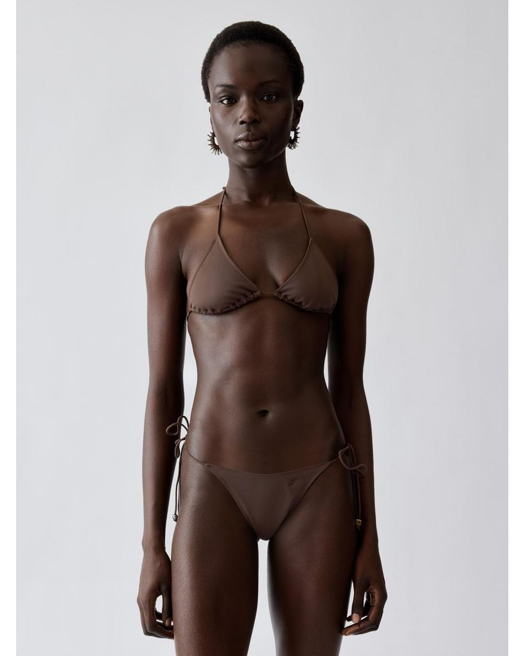 Slip Bikini Triangle di Jacquemus in Brown