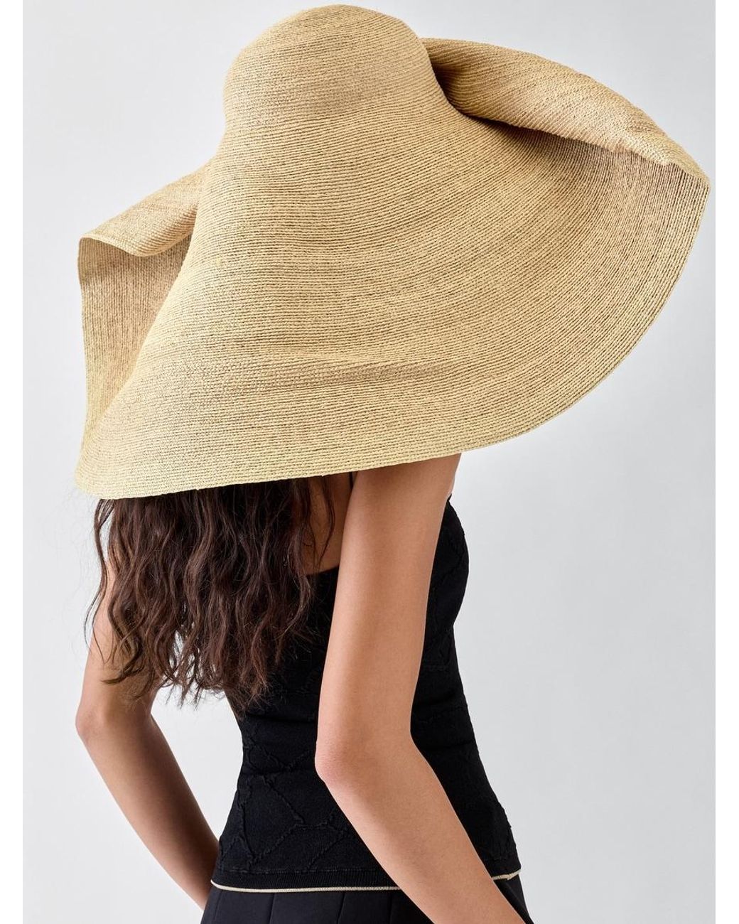 Jacquemus White The Cabana Hat