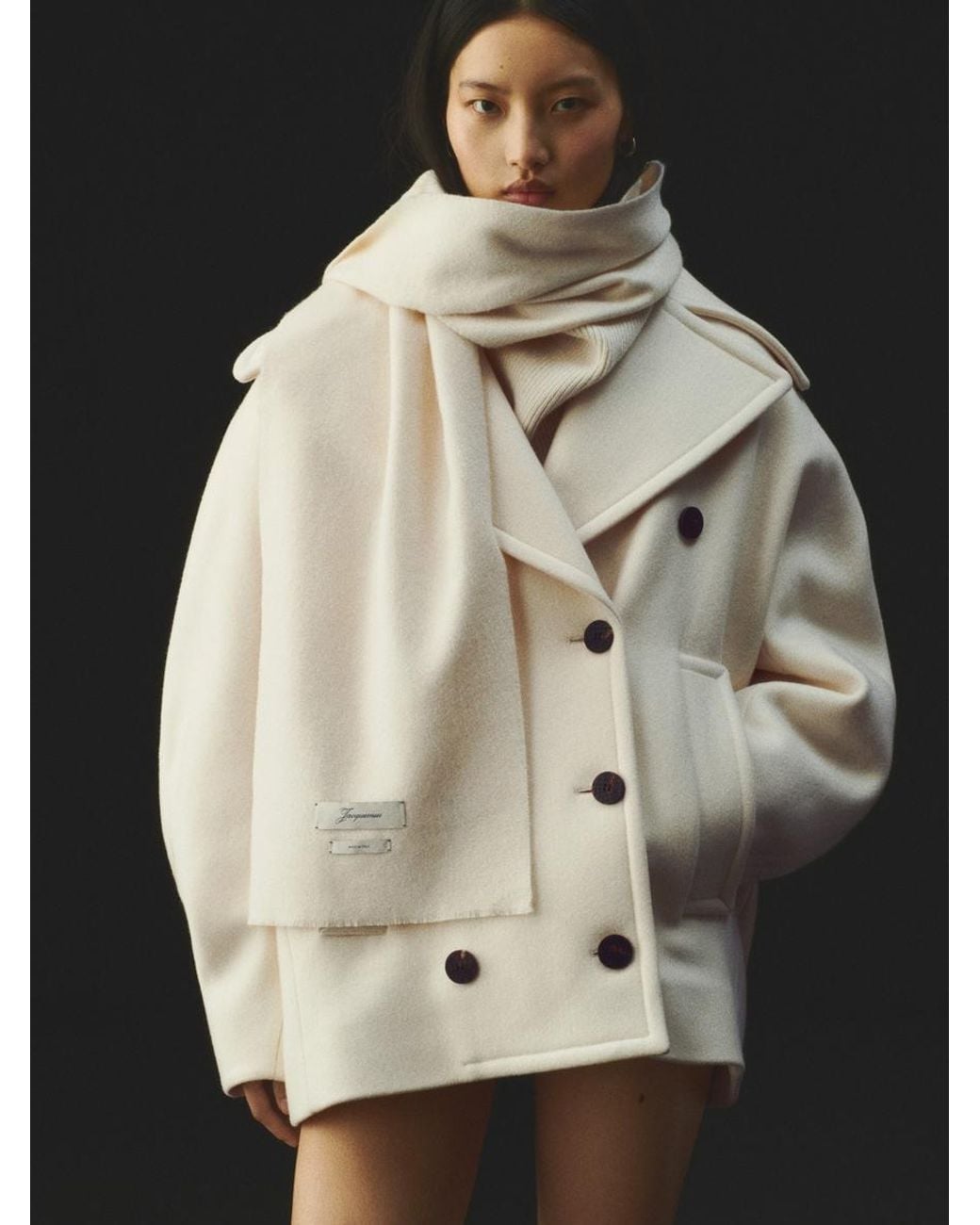 L'Écharpe Cachemiro Jacquemus en coloris White