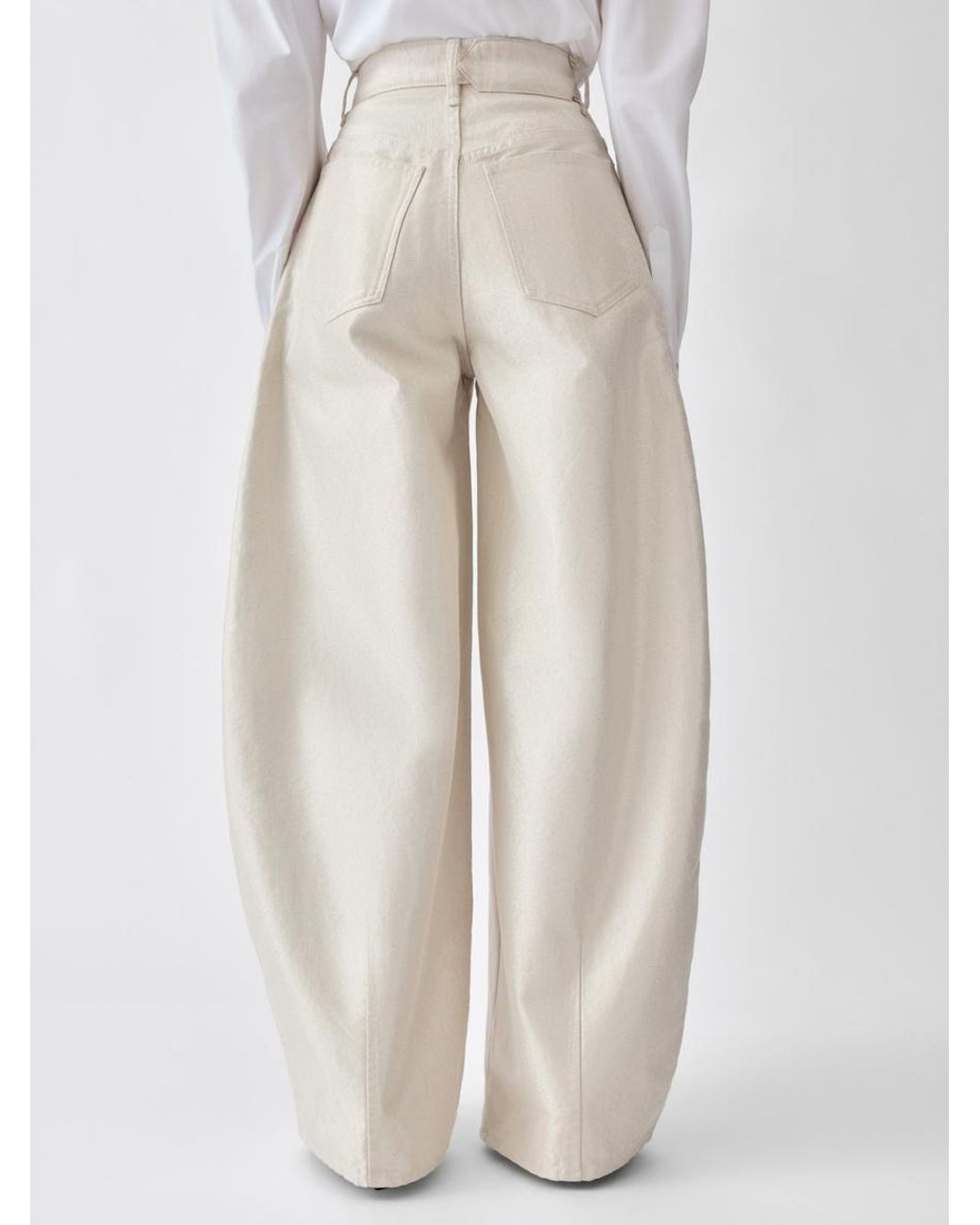 Jacquemus White Die De-Nîmes Ovalo Jeans