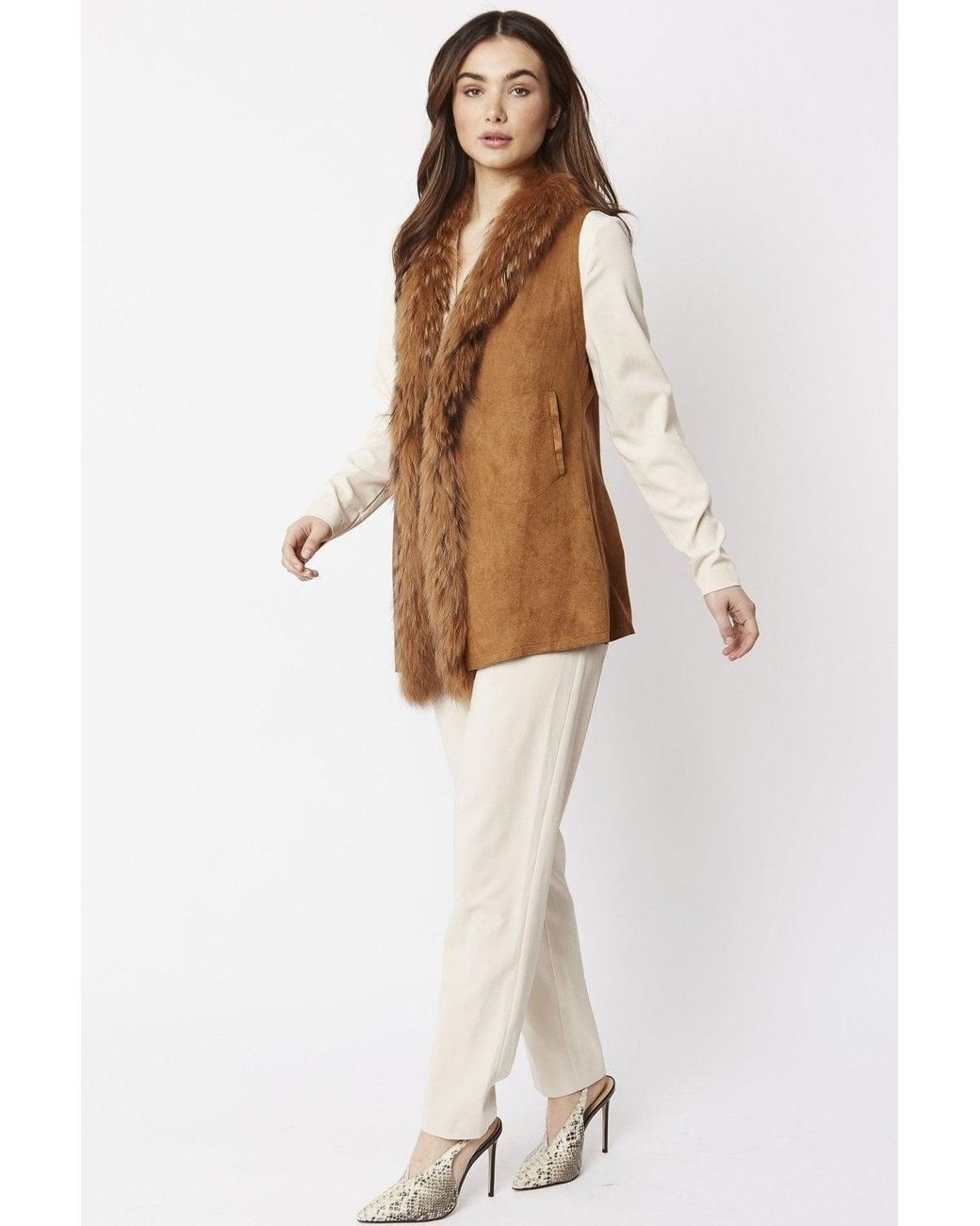 Jayley White Faux Suede And Fox Fur Gilet Size: M (Uk 12)