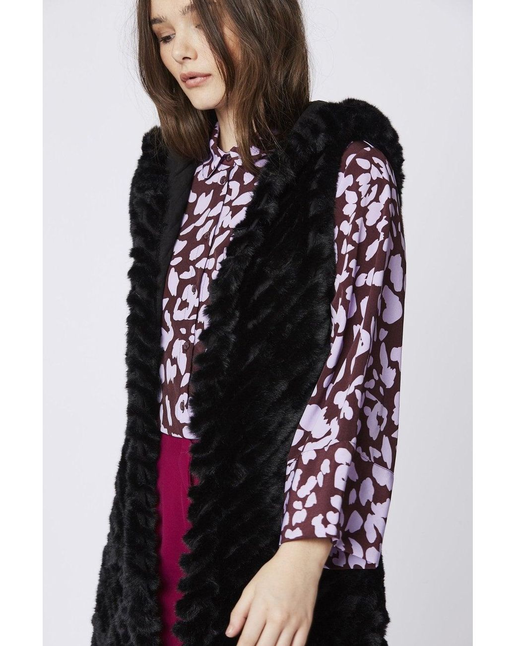 Jayley Black Faux Fur Hooded Vest