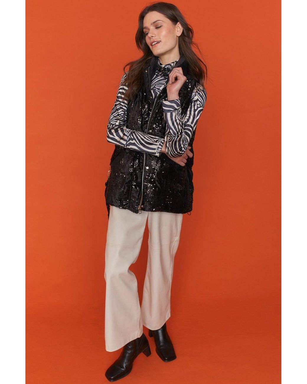 Jayley Black Luxury Faux Fur Sequin Gilet