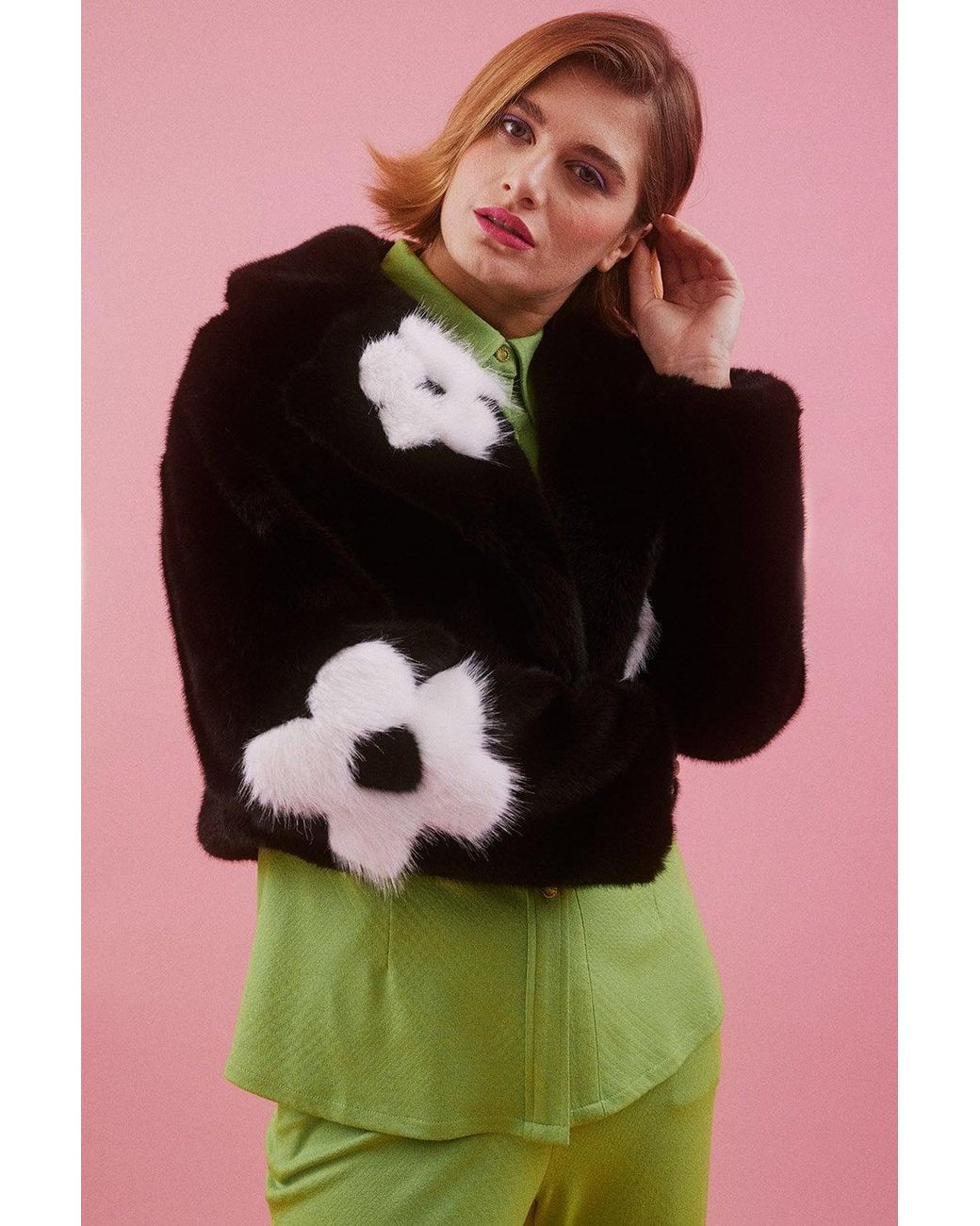 Jayley Pink Handmade Bamboo Cropped Jacket With Flower Design