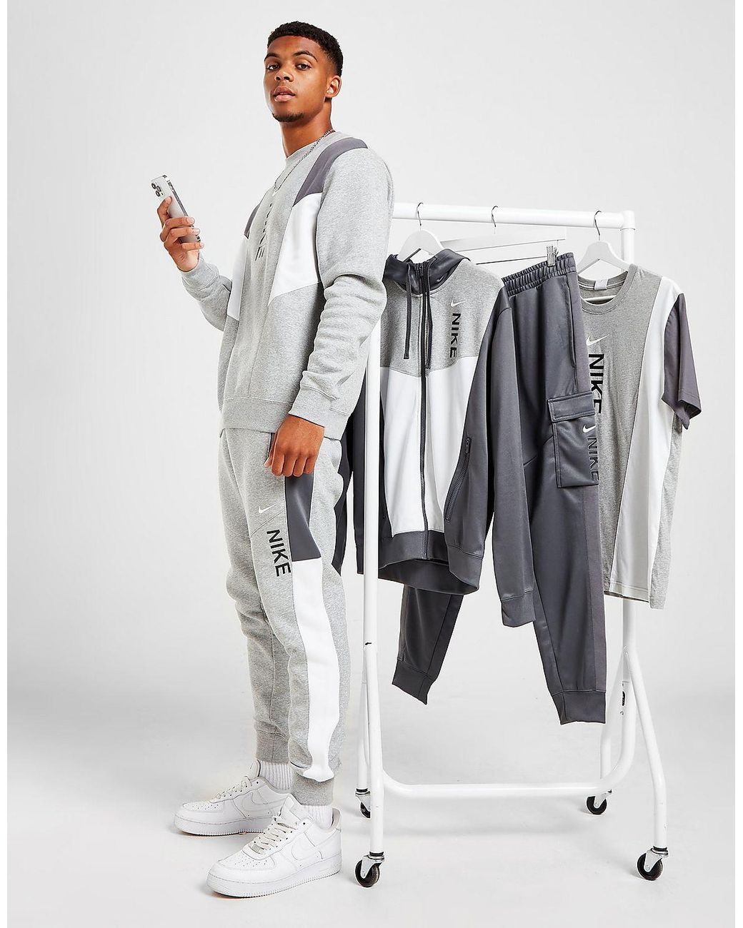 Nike Hybrid Fleece Joggers in Grey for Men Lyst UK