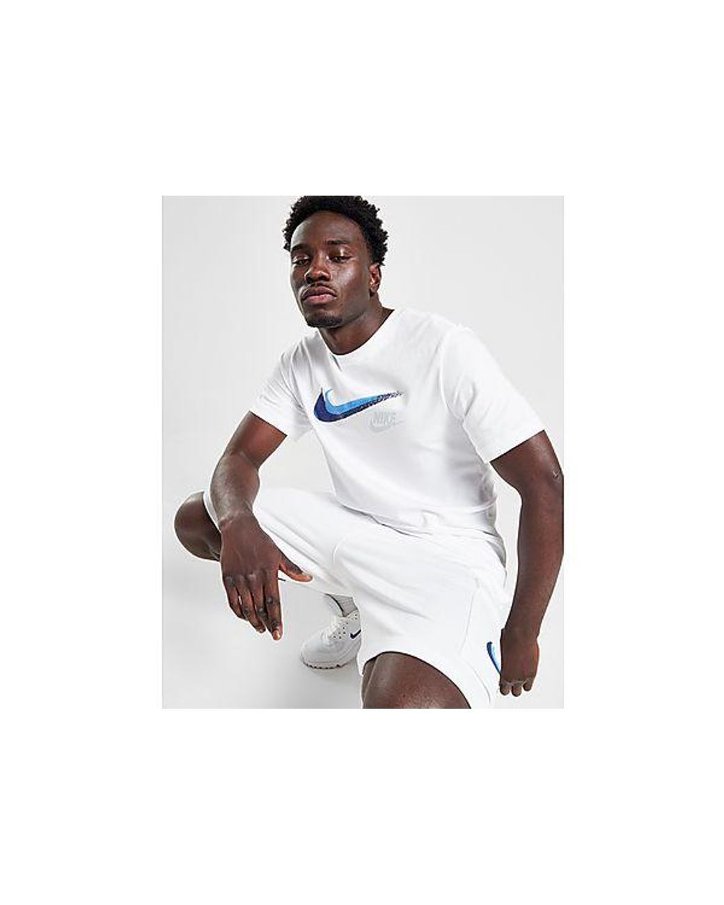 T-shirt Signature Swoosh Nike pour homme en coloris Noir | Lyst