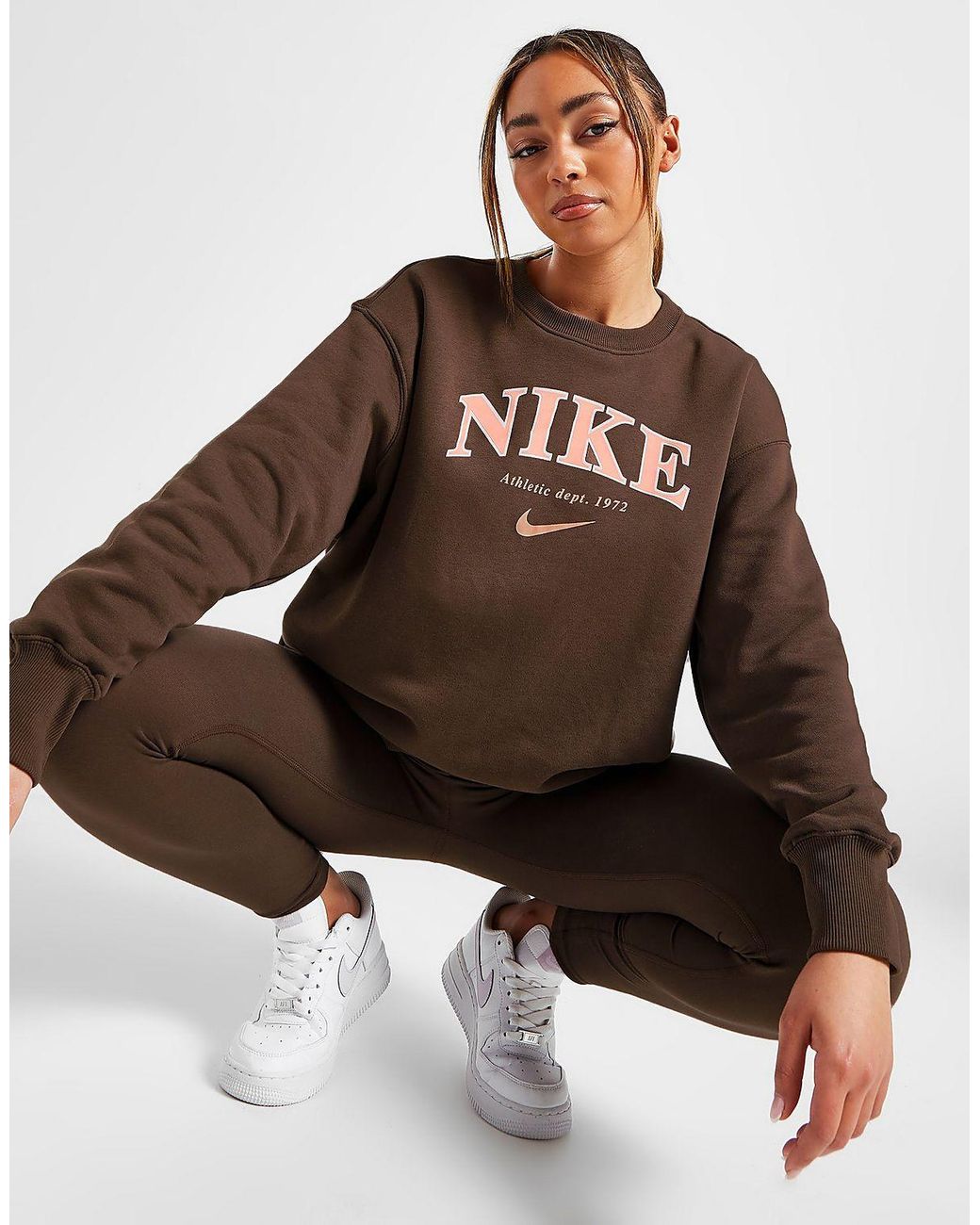 Nike Fleece Varsity Oversized Crew Sweatshirt in Brown | Lyst UK