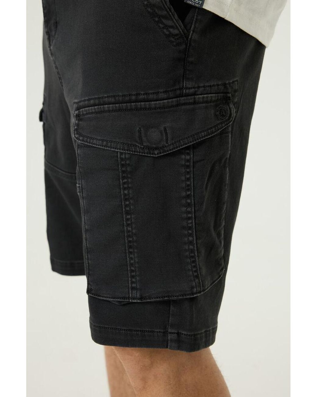 Pilot Cargo Short Donker in het White voor heren