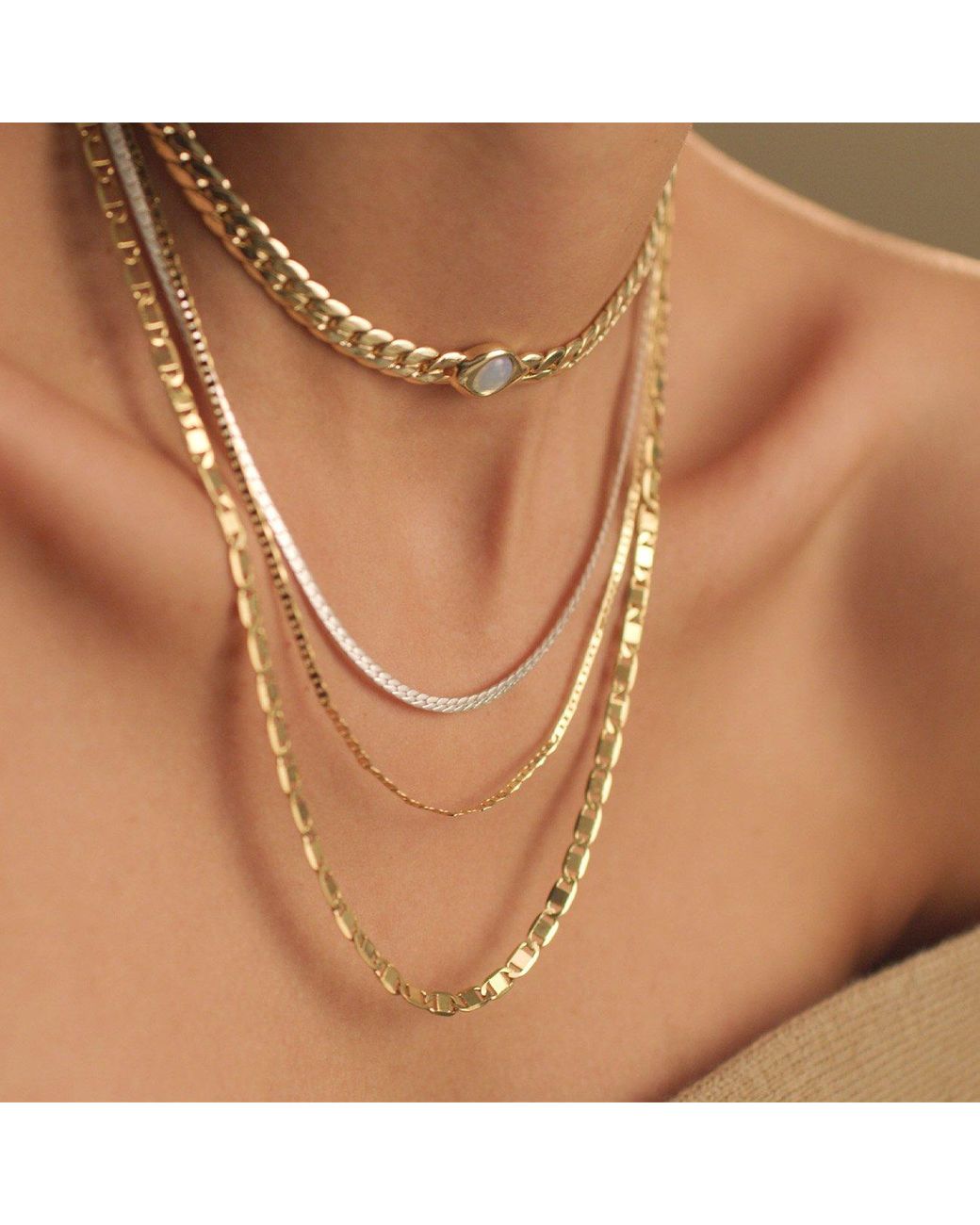 Jenny Bird Oko Choker in Gold (Metallic 