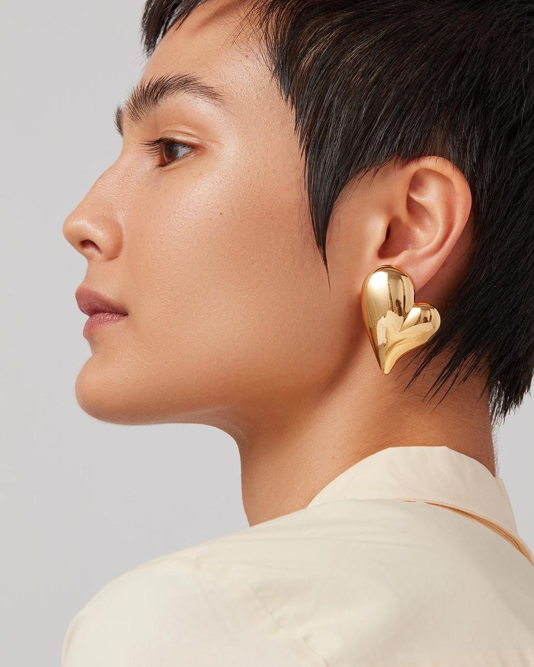 Jenny Bird Natural Mega Art Heart Button Earrings