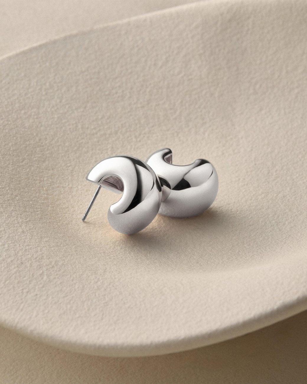 Jenny Bird Natural Small Gemma Hoop Earrings
