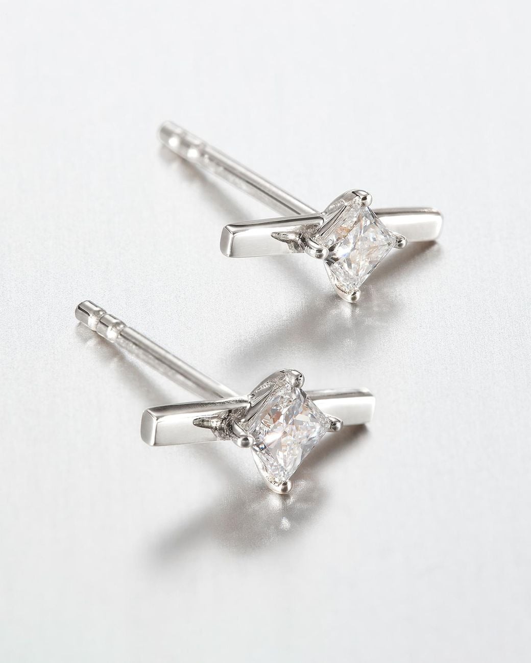 Jenny Bird White 14k Princess Cut Diamond Bar Stud Earrings