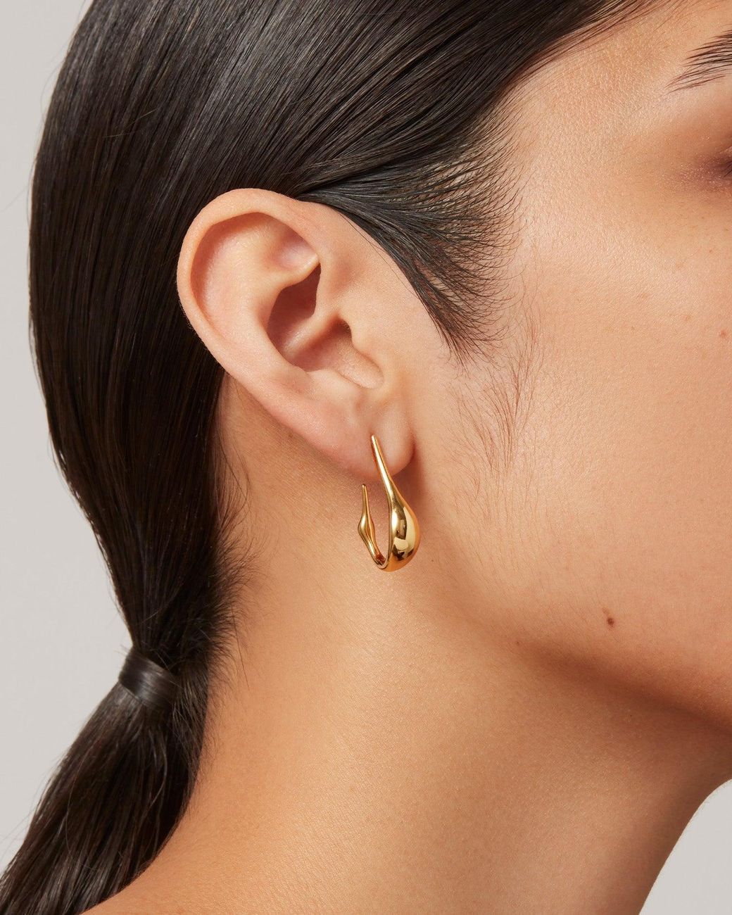 Jenny Bird Metallic Colette Hoop Earrings - Small