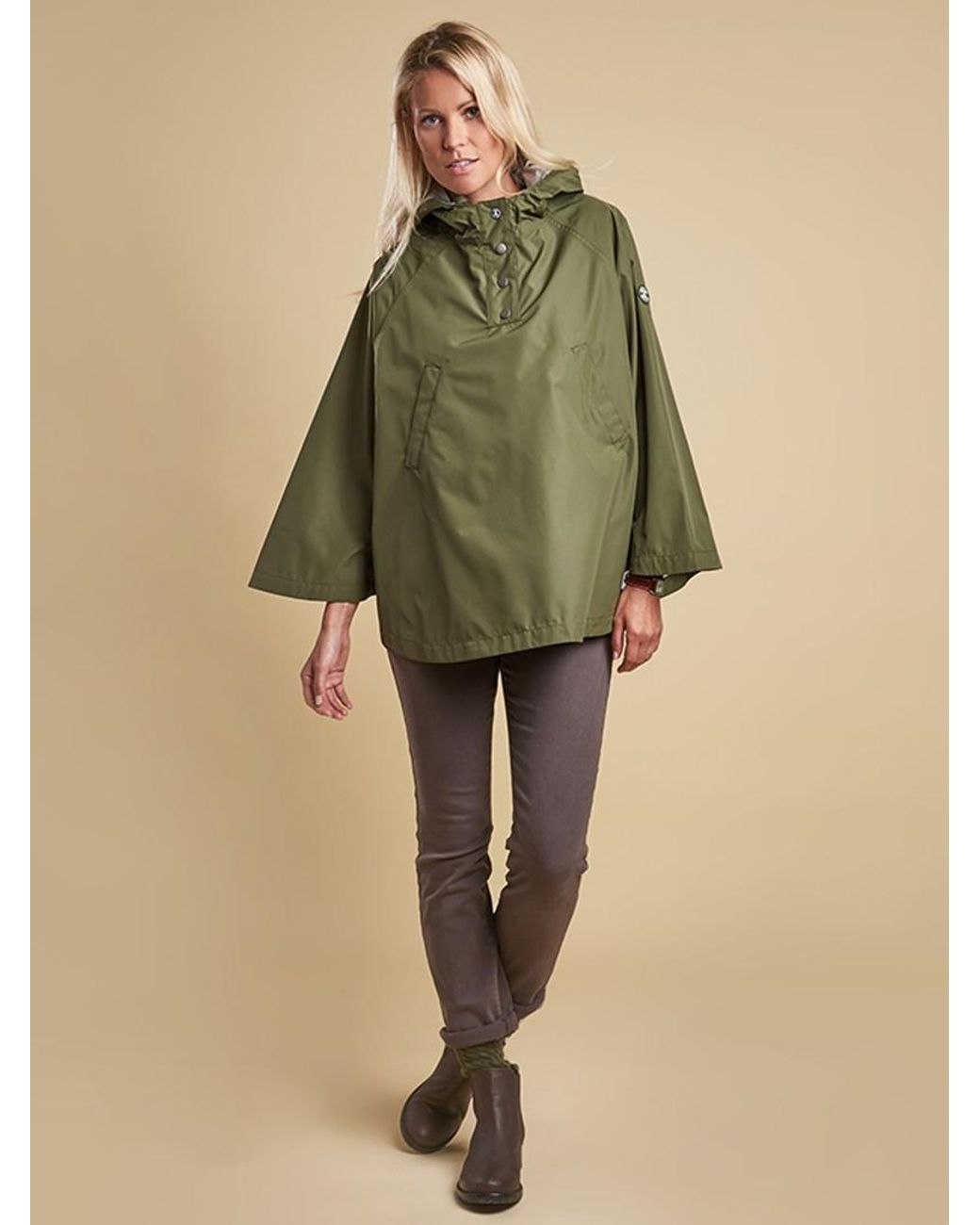 Barbour Brae Waterproof Poncho in Green 