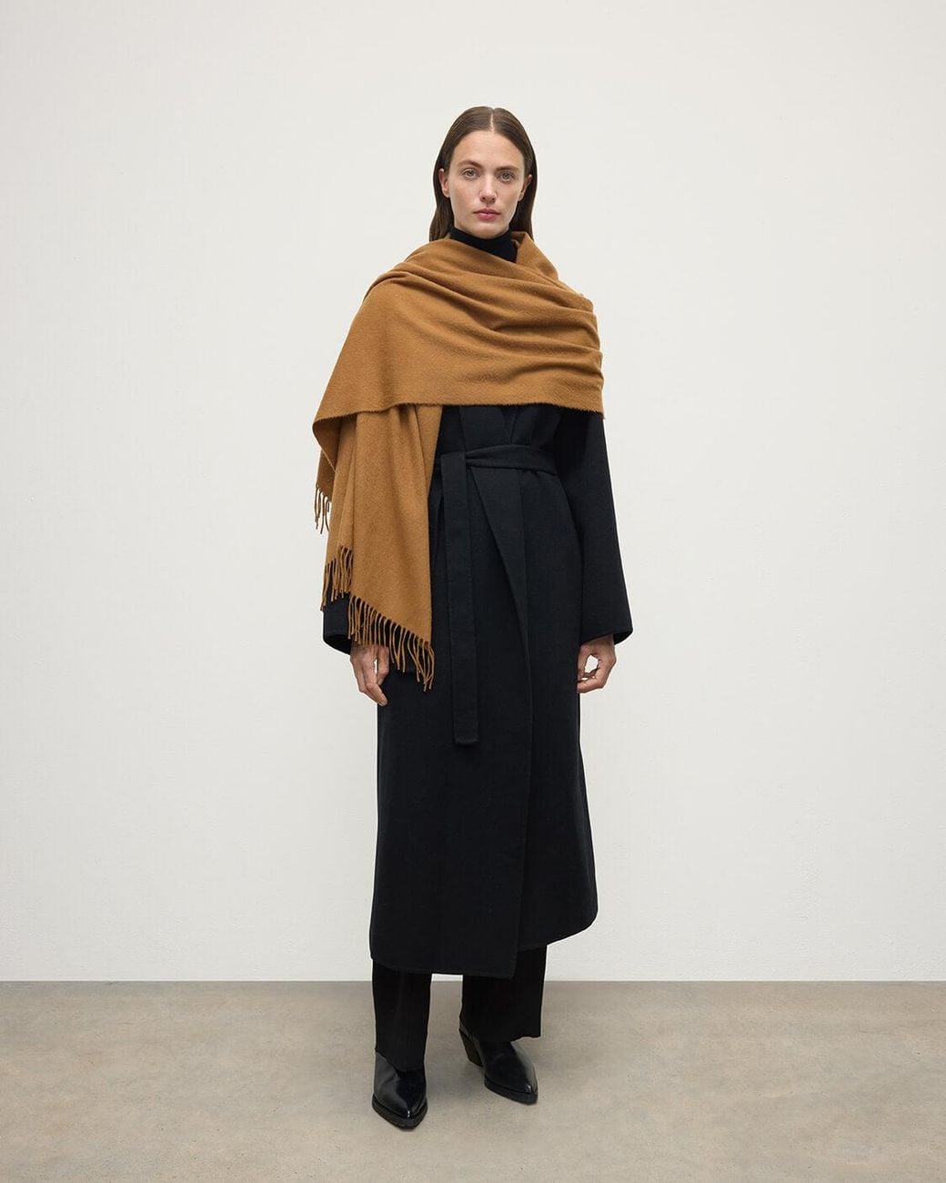 Johnstons Brown Pure Vicuña Stole