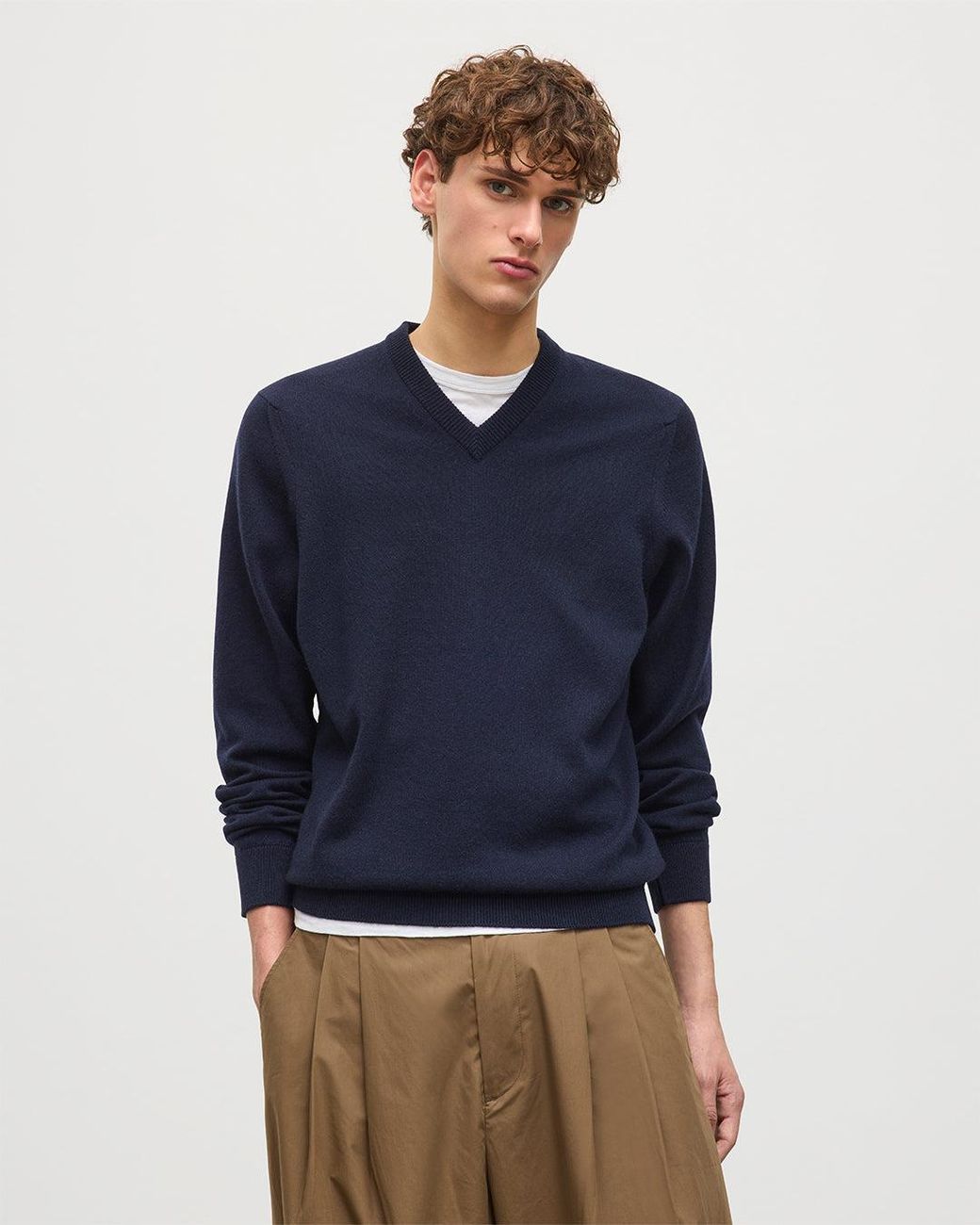 Johnstons Blue Rory Dark Classic Cashmere V-Neck Jumper for men