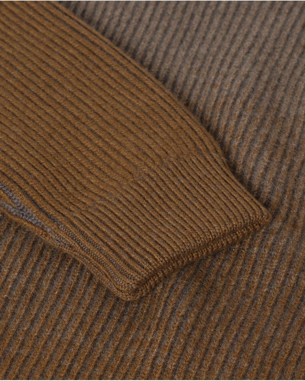 Johnstons Natural Pioneer Ombre Cashmere Jumper for men