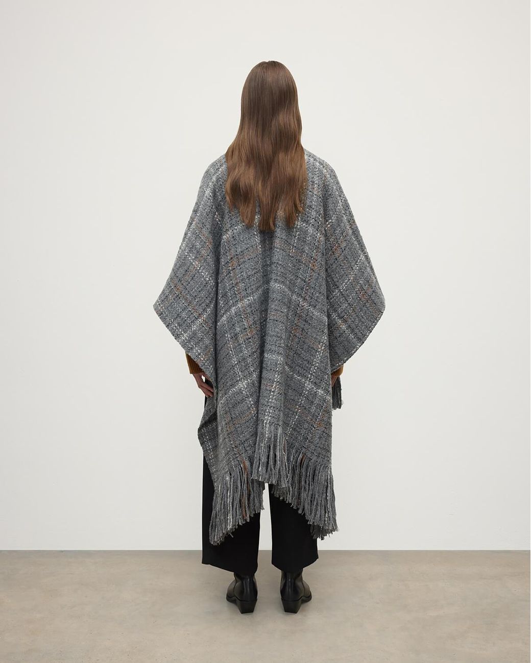 Johnstons Gray Texture Cape