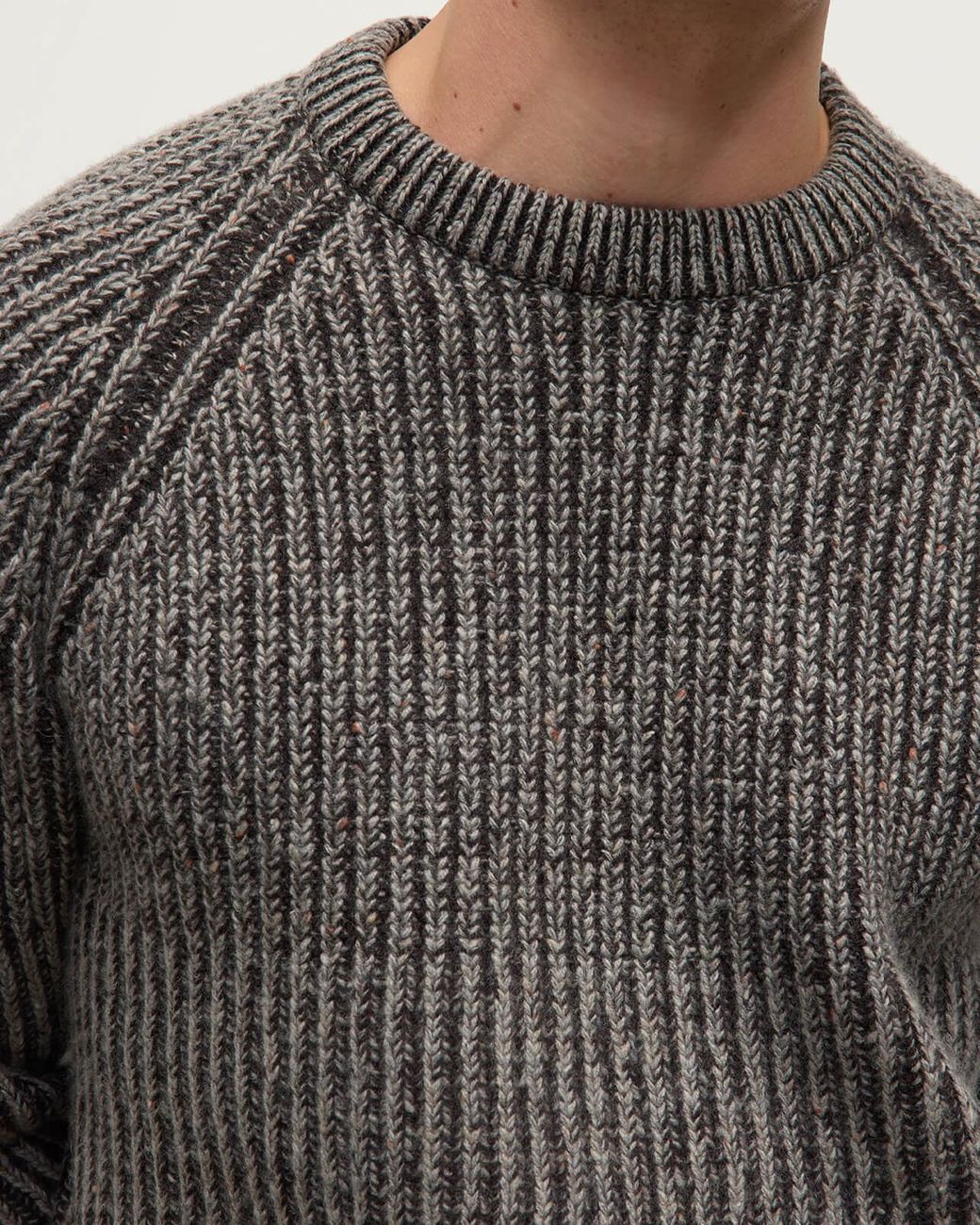 Johnstons Gray Ribbed Donegal Cashmere Jumper for men